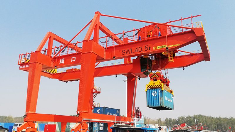 起重机吊臂材质型号揭秘：选对材质，保障安全高效