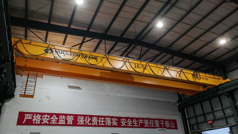 起重机代理加盟，技术要求有哪些关键点？**